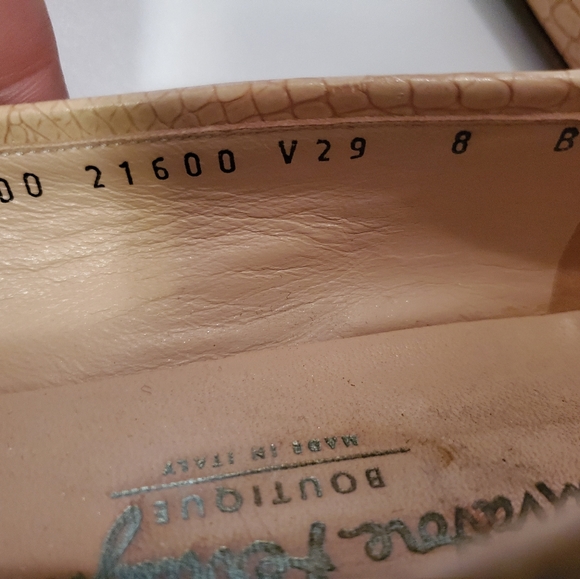 Salvatore Ferragamo alligator pumps - Picture 5 of 10